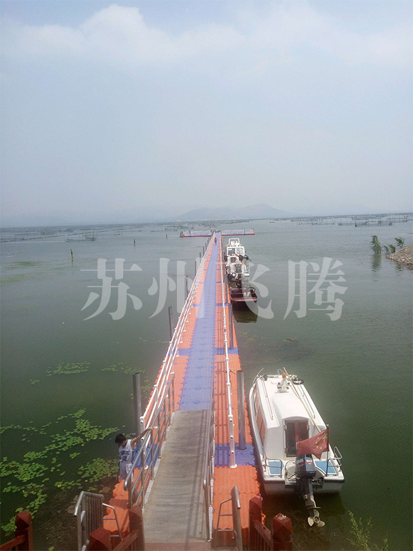 山東泰安東平湖漁政碼頭1.jpg